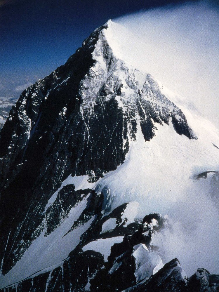 Эверест-82 - everest_lhodze.jpg