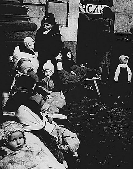 Детская книга войны - Дневники 1941-1945 - Detskijjsad237.jpg