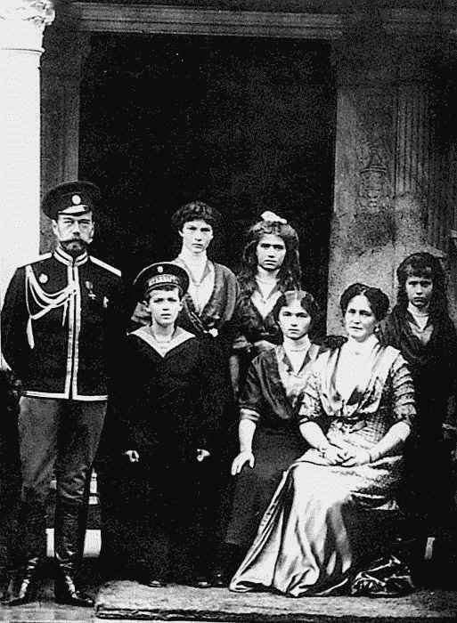 Судьба императора Николая II после отречения - i_002.jpg